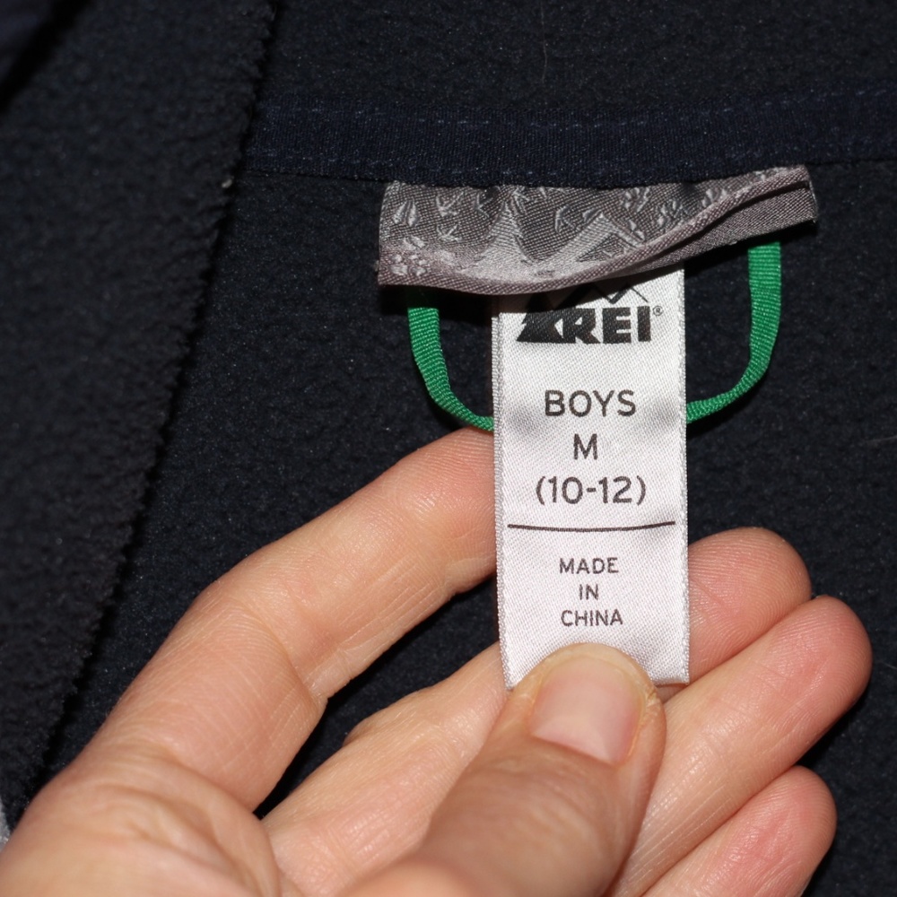 REI Black Green Softshell Jacket Coat Boys M 10-12 - Picture 2 of 5